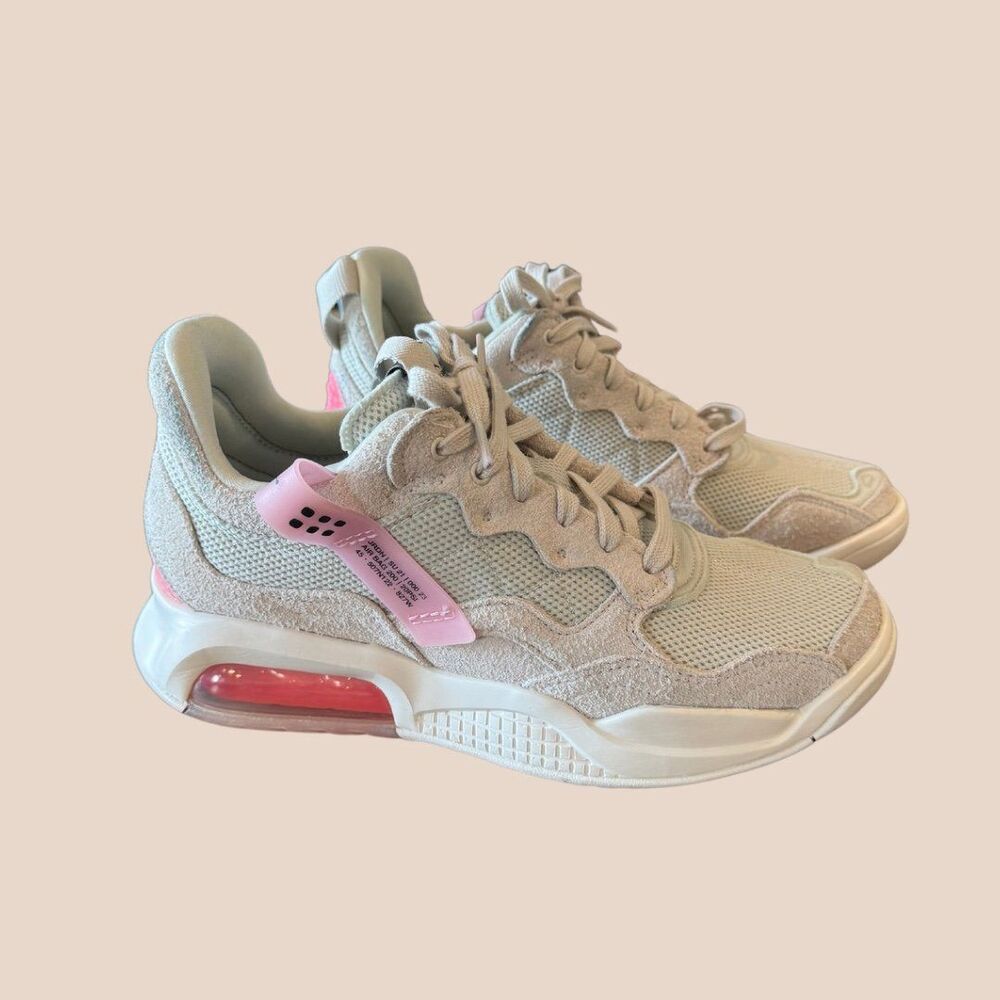 Nike Air Jordan MA2 Light Bone Sunset Pulse Sneakers Size 9